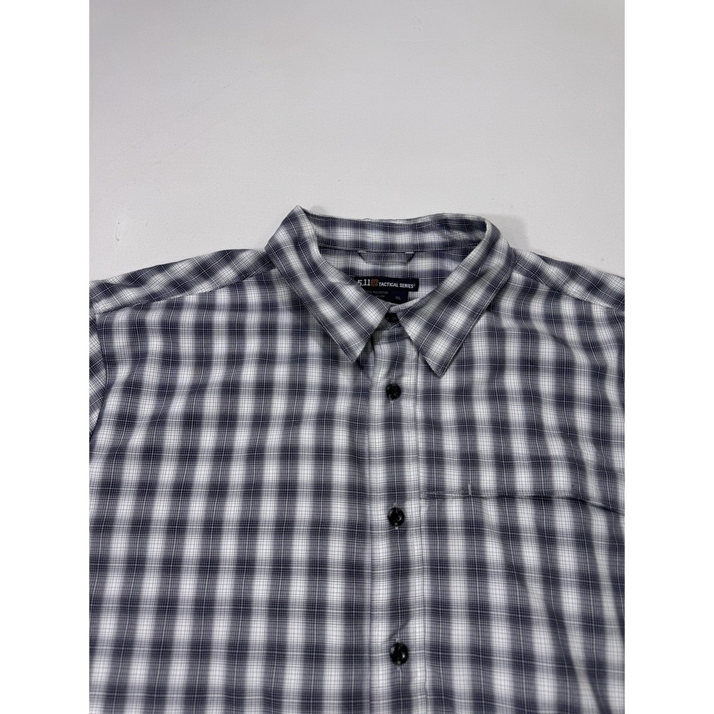 5.11 Tactical Men's XL Black White Plaid Short Sleeve Button Shirt Performance